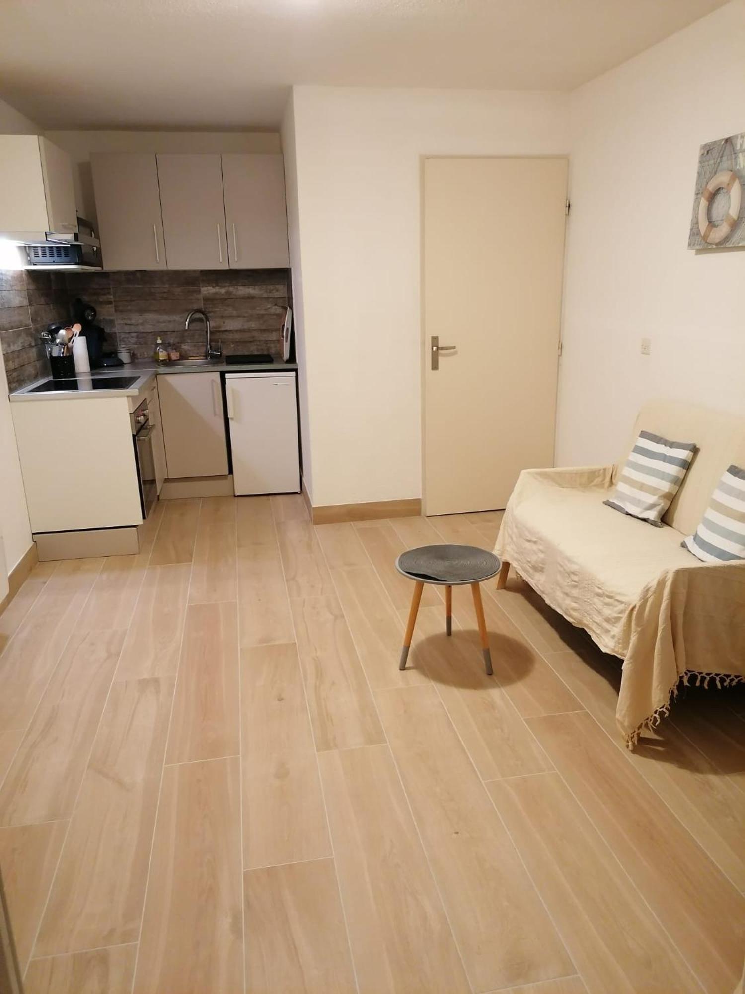 Appartement Romantic Sea Ле-Баркарес Екстер'єр фото