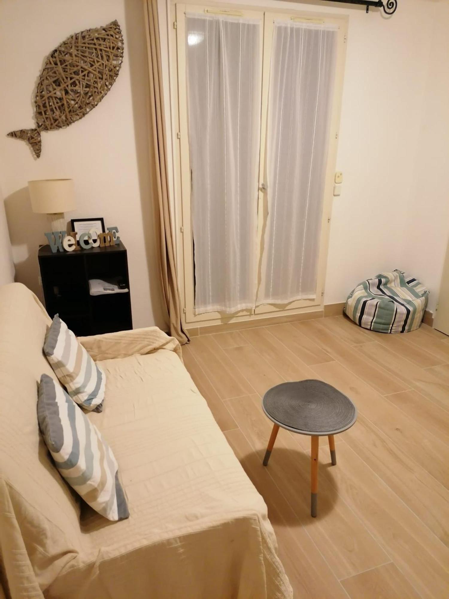 Appartement Romantic Sea Ле-Баркарес Екстер'єр фото